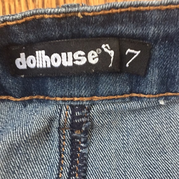 Adorable Jean Skirt - Picture 3 of 3